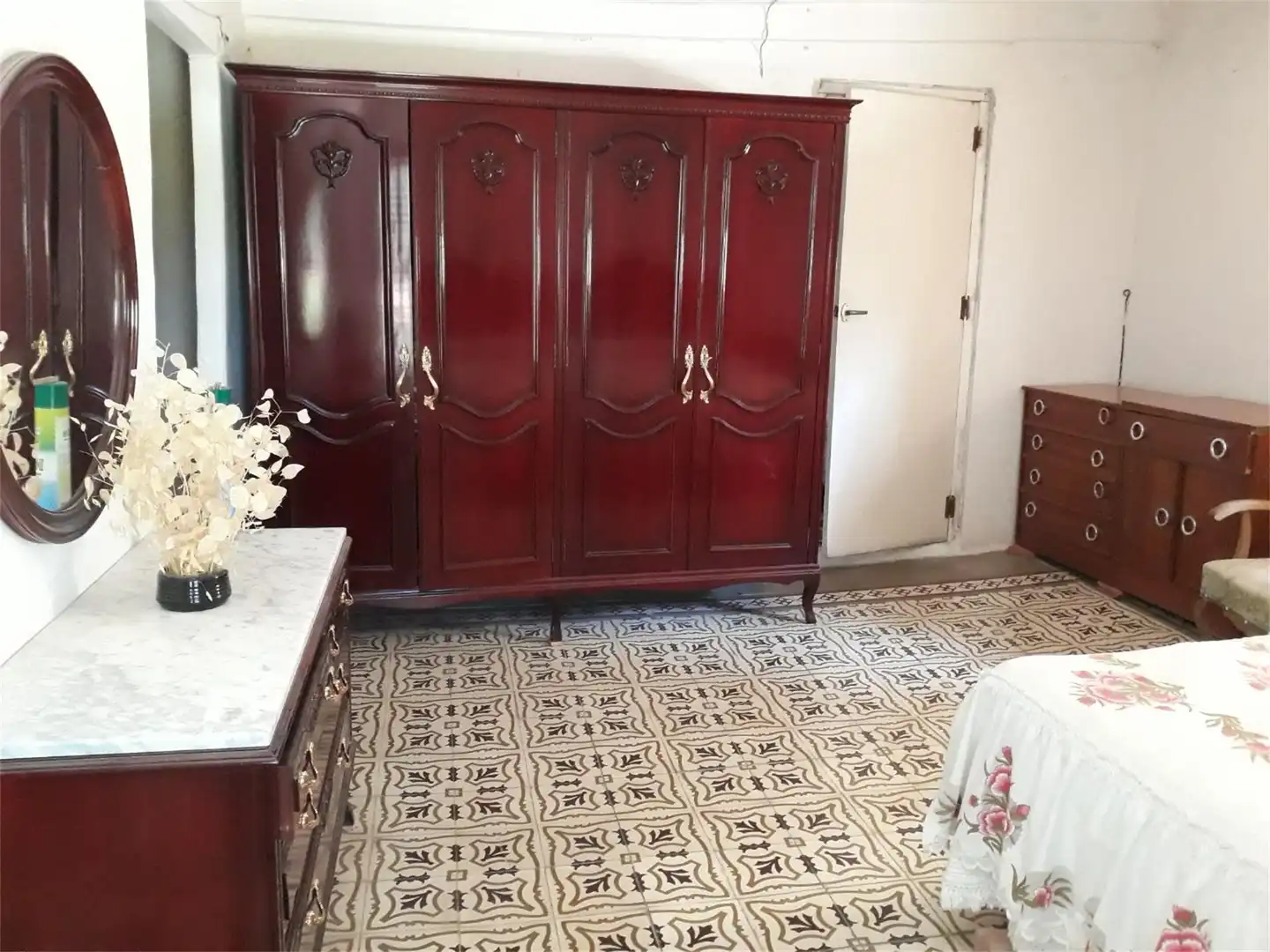 Casa adosada en venta en Calle Carretera, 10, Albalate de las Nogueras Habitación de Casa adosada en venta en Albalate de las Nogueras