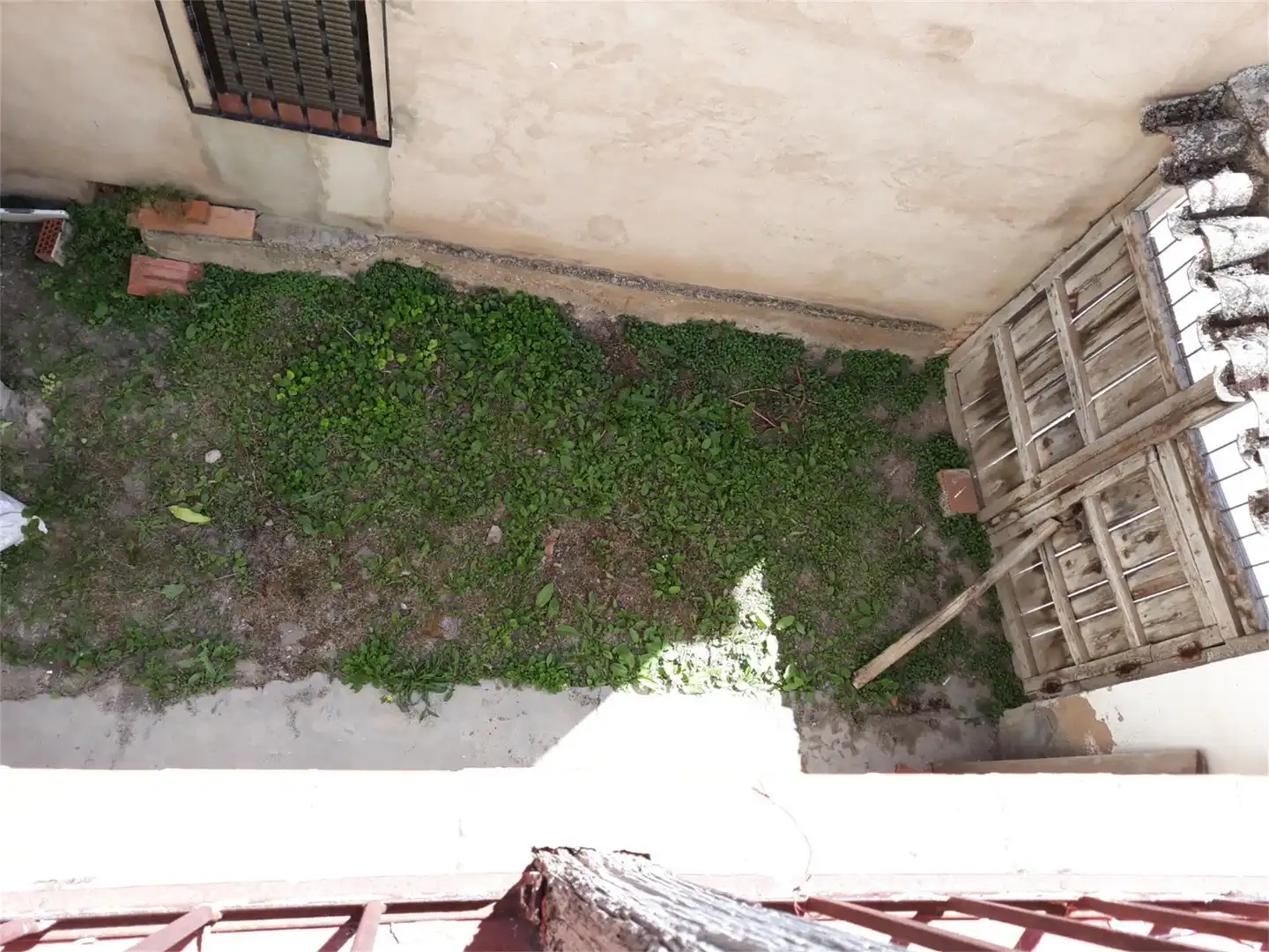 Casa adosada en venta en Calle Carretera, 10, Albalate de las Nogueras Jardín de Casa adosada en venta en Albalate de las Nogueras