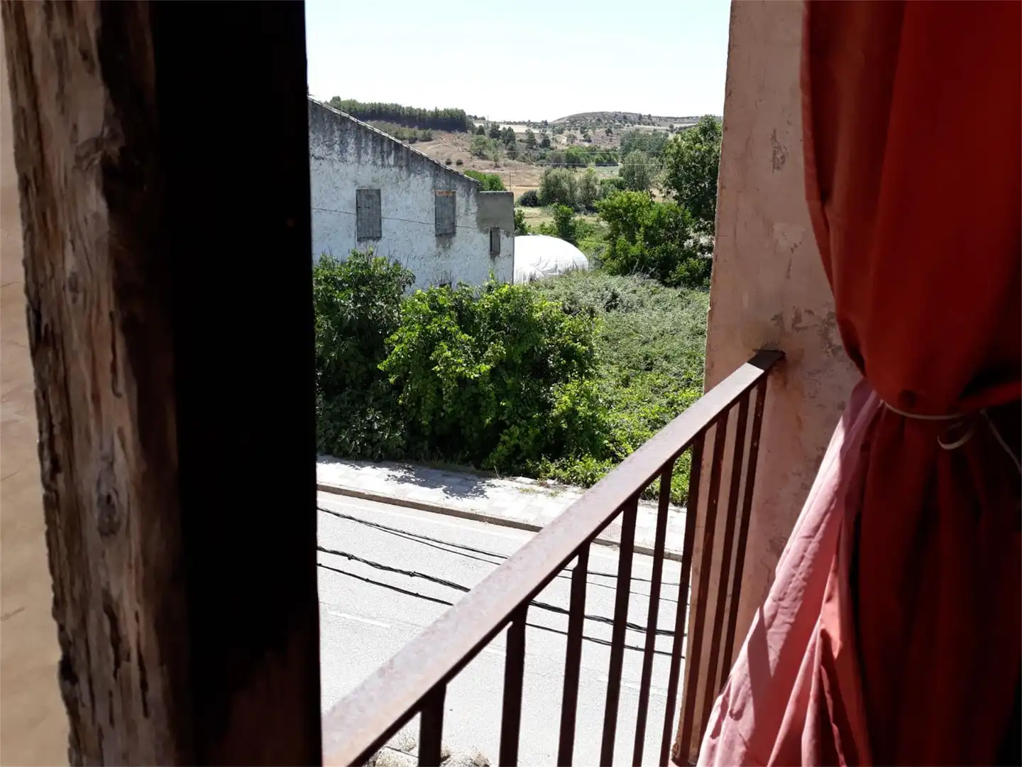 Casa adosada en venta en Calle Carretera, 10, Albalate de las Nogueras Vista exterior de Casa adosada en venta en Albalate de las Nogueras
