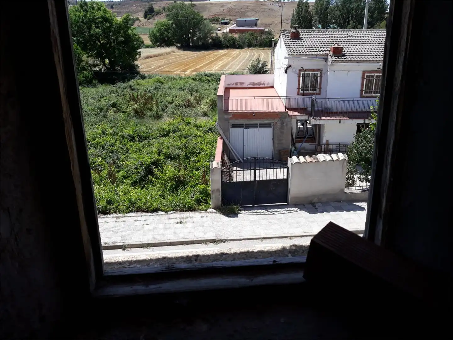 Casa adosada en venta en Calle Carretera, 10, Albalate de las Nogueras Vista exterior de Casa adosada en venta en Albalate de las Nogueras