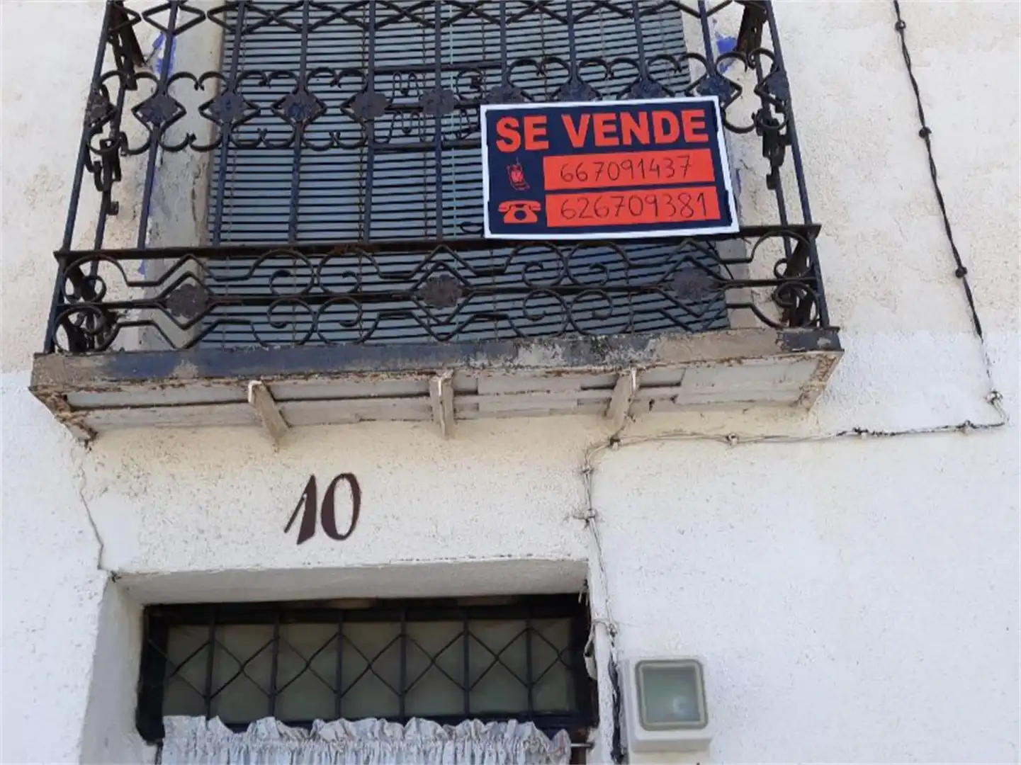 Casa adosada en venta en Calle Carretera, 10, Albalate de las Nogueras Vista exterior de Casa adosada en venta en Albalate de las Nogueras