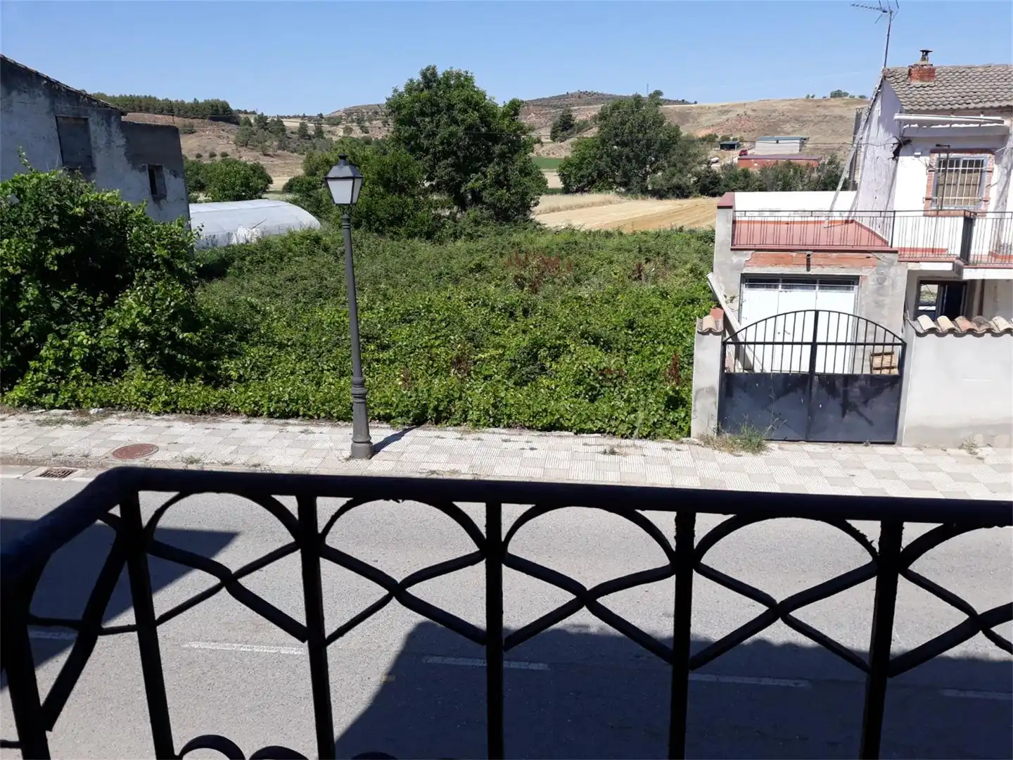 Casa adosada en venta en Calle Carretera, 10, Albalate de las Nogueras Vista exterior de Casa adosada en venta en Albalate de las Nogueras