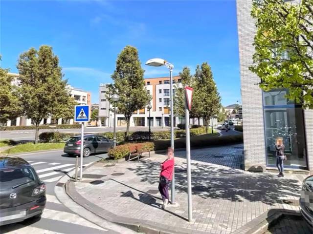 Local comercial en Alquiler en Plaza Embajador P. M. Aristegui y Petit en Jaizubia - Urdanibia - Puiana