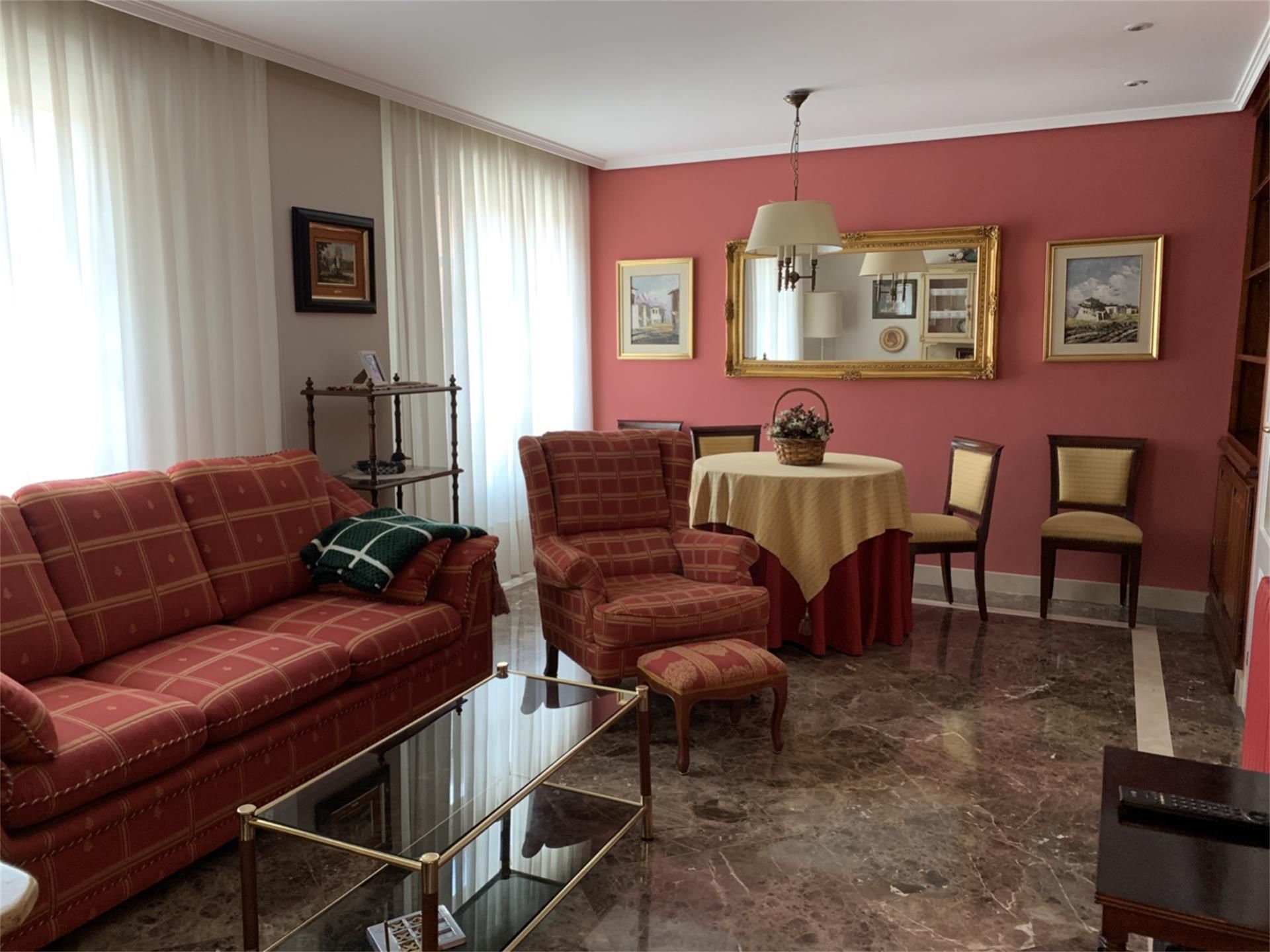 Flat to rent in Paseo de Premín de Iruña, Mendebaldea - Ermitagaña