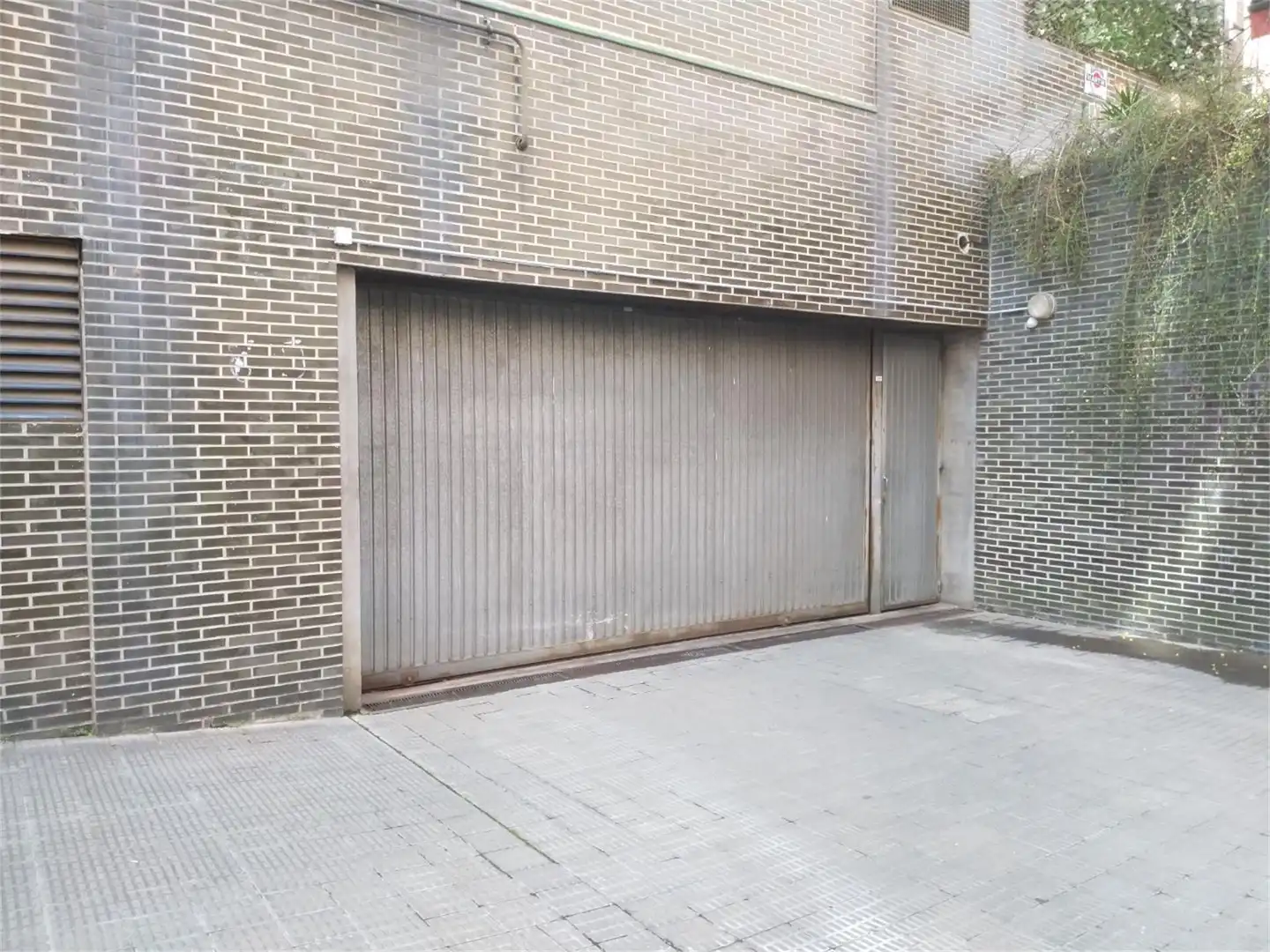 Garage zur Miete in Valladolid