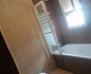 Bathroom of Single-family semi-detached for sale in Guillena  with Air Conditioner and Balcony