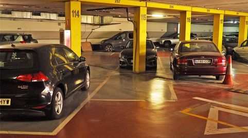 Garaje en venta en Rambla del Brasil, Sants, Barcelona Capital - imagen 4 Foto 4 de Garaje en venta en Rambla del Brasil, Sants, Barcelona Capital