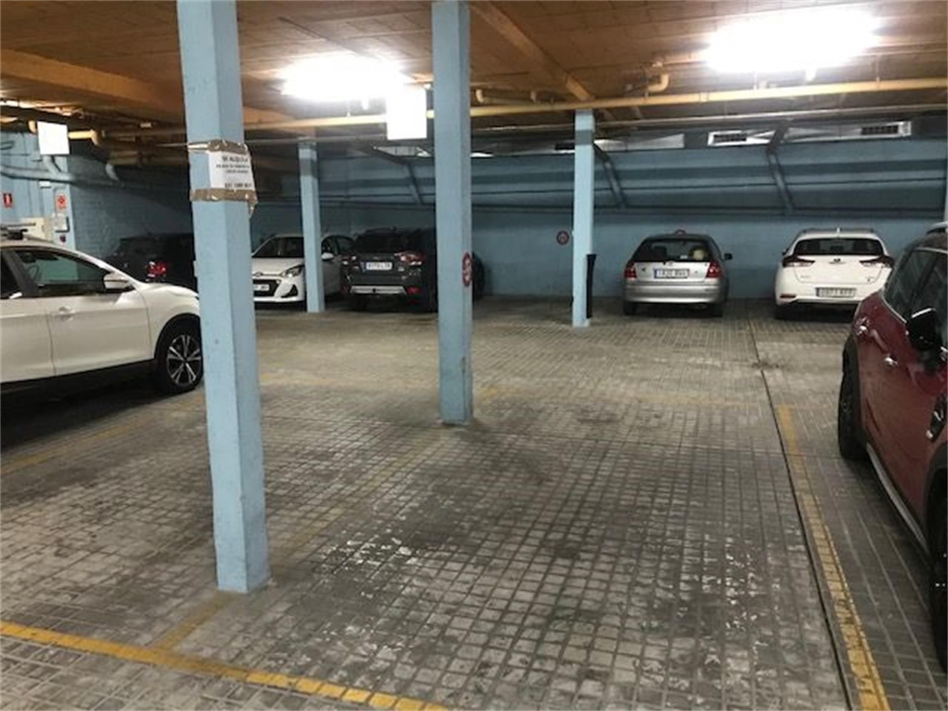 Aparcament de Garatge de lloguer en  Barcelona Capital