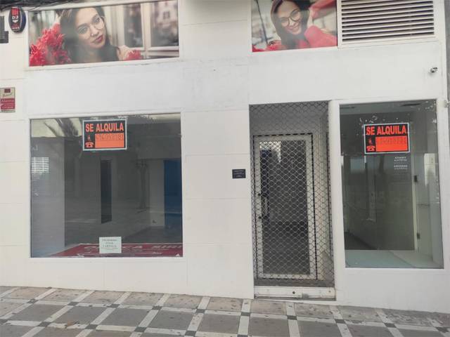 Local comercial en Venta en Calle Navas de Tolosa, 13 en Avda de Madrid - Pº de la Estación
