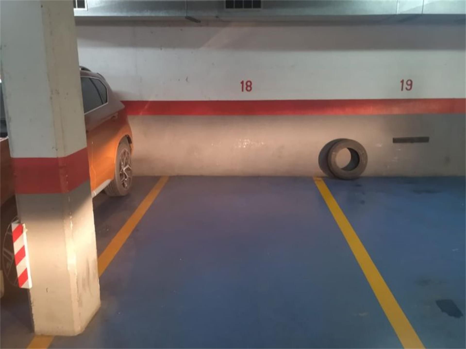 Aparcament de Garatge en venda en Santa Coloma de Gramenet