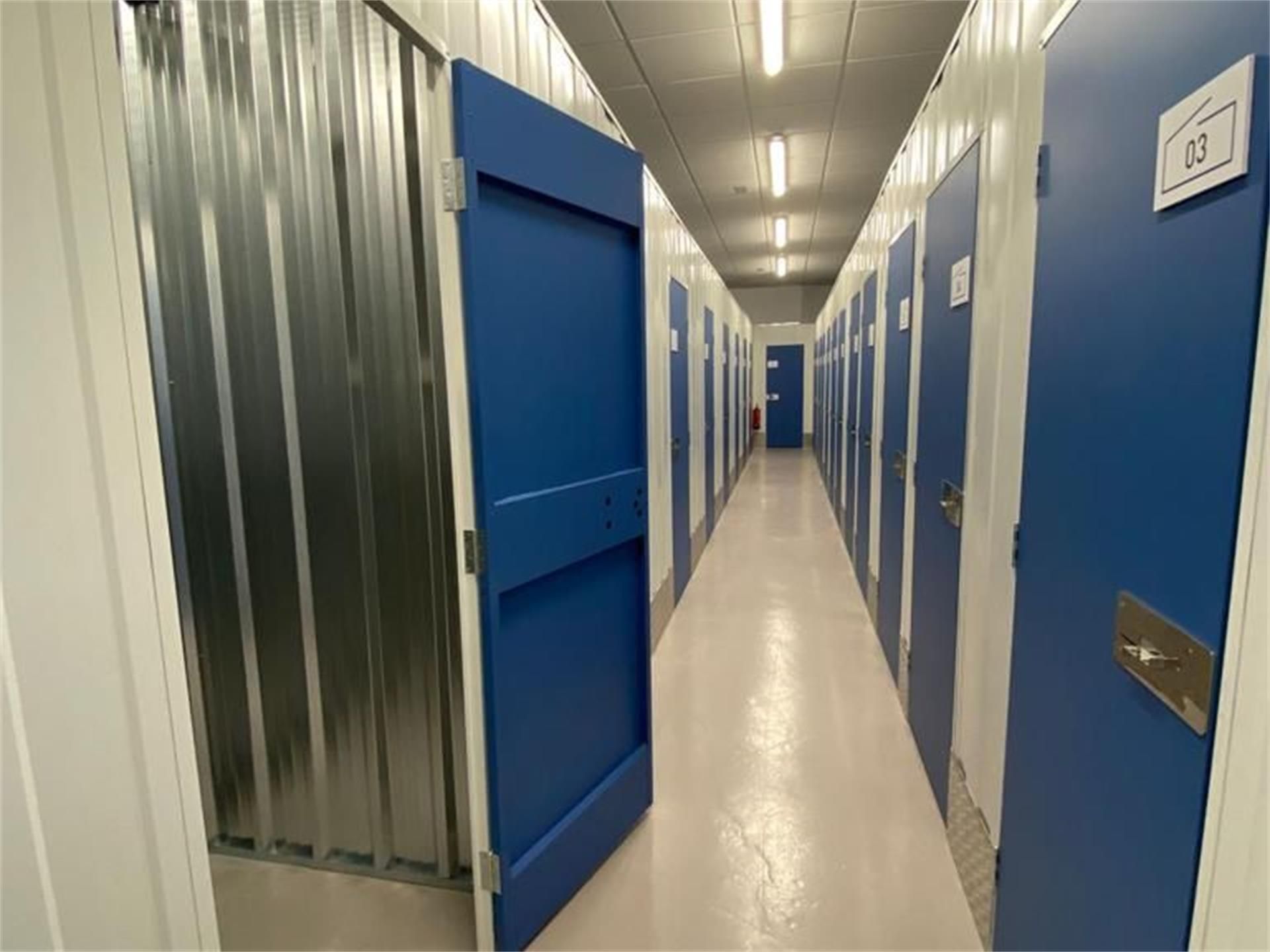 Box room to rent in  Logroño