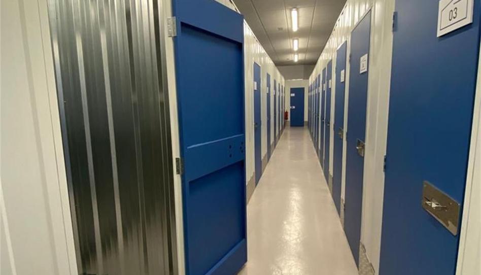 Box room to rent in Calle Ingenieros Pino y Amorena, Jesuitas, La Rioja - image 1 Photo 1 of Box room to rent in Calle Ingenieros Pino y Amorena, Jesuitas, La Rioja