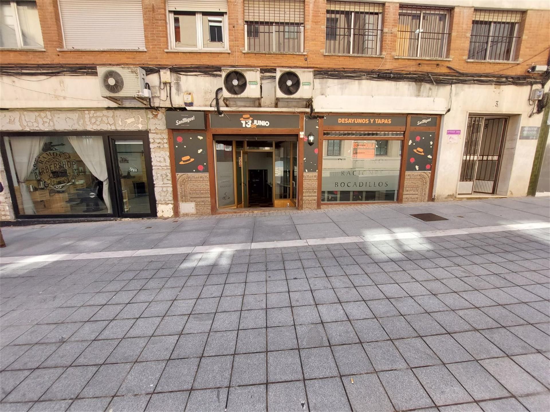 Local de alquiler en Cáceres Capital con Aire acondicionado