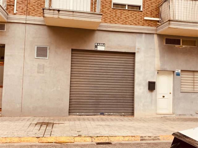 Local comercial en Alquiler en Calle de la Alquería en Pobla de Farnals