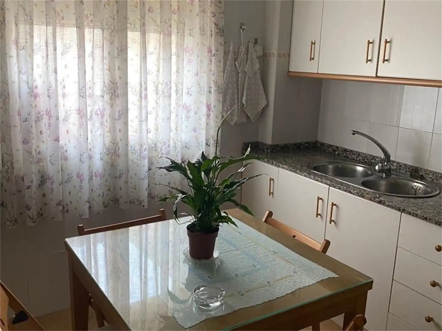 Flat for sale in Calle Altozano, Cieza Kitchen of Flat for sale in Cieza with Terrace, Storage room and Balcony