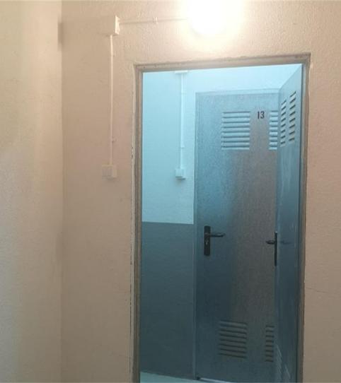 Foto 2 de Traster de lloguer a Avinguda Josep Ferrer I Domingo, Can Fatjó - Sant Jordi Park - Plana del Castell, Rubí