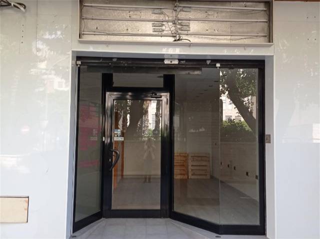 Local comercial en Alquiler en Calle Poeta Vicente Medina en Vistalegre