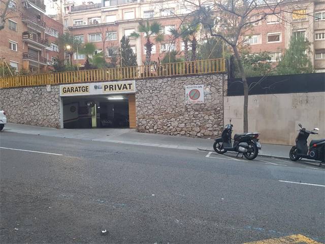 Garaje en Venta en Carrer de Santaló, 110 en Sant Gervasi- Galvany