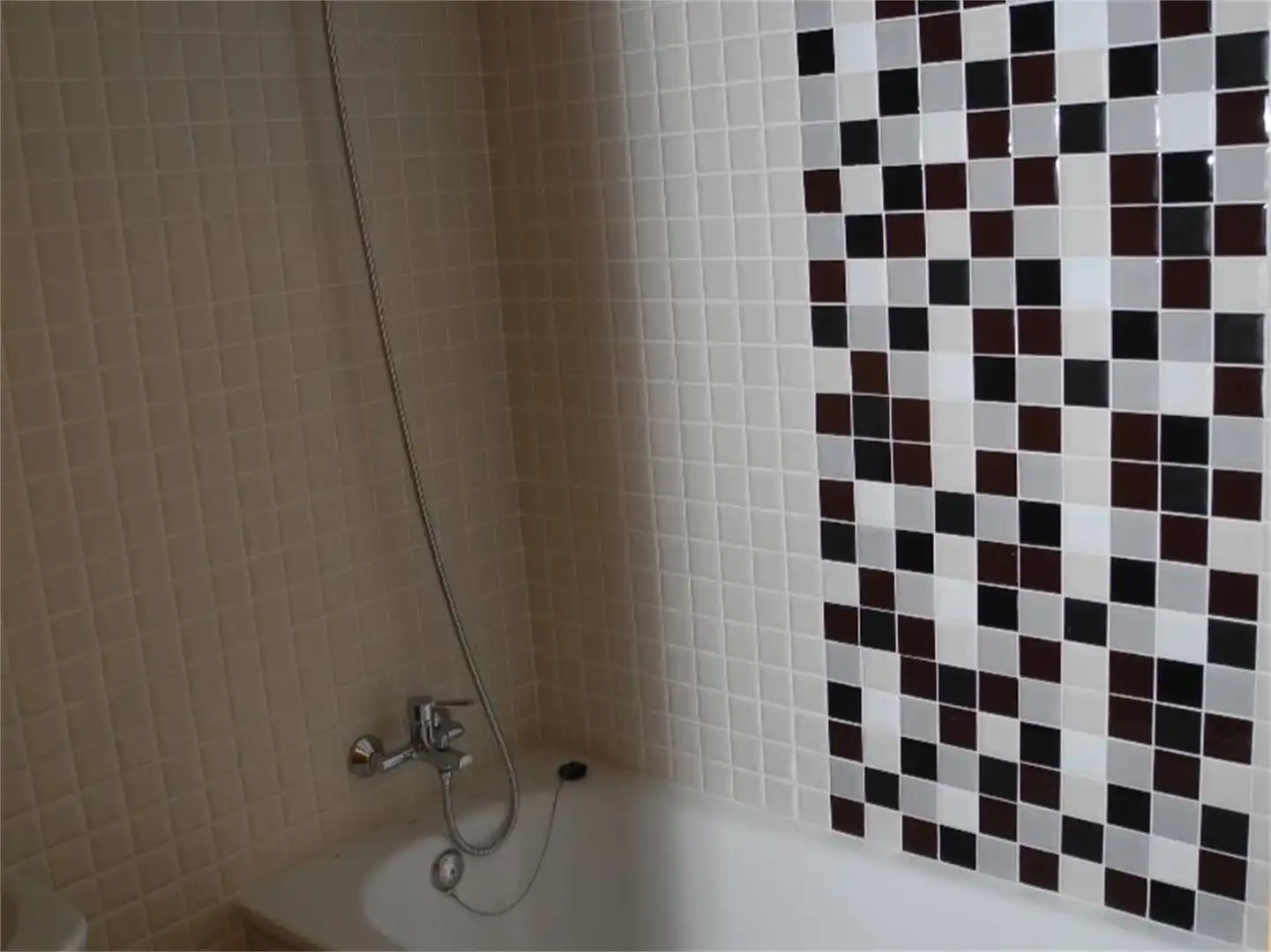 Badezimmer von Wohnung zum Verkauf in Vinaròs mit Klimaanlage, Heizung und Privatgarten
