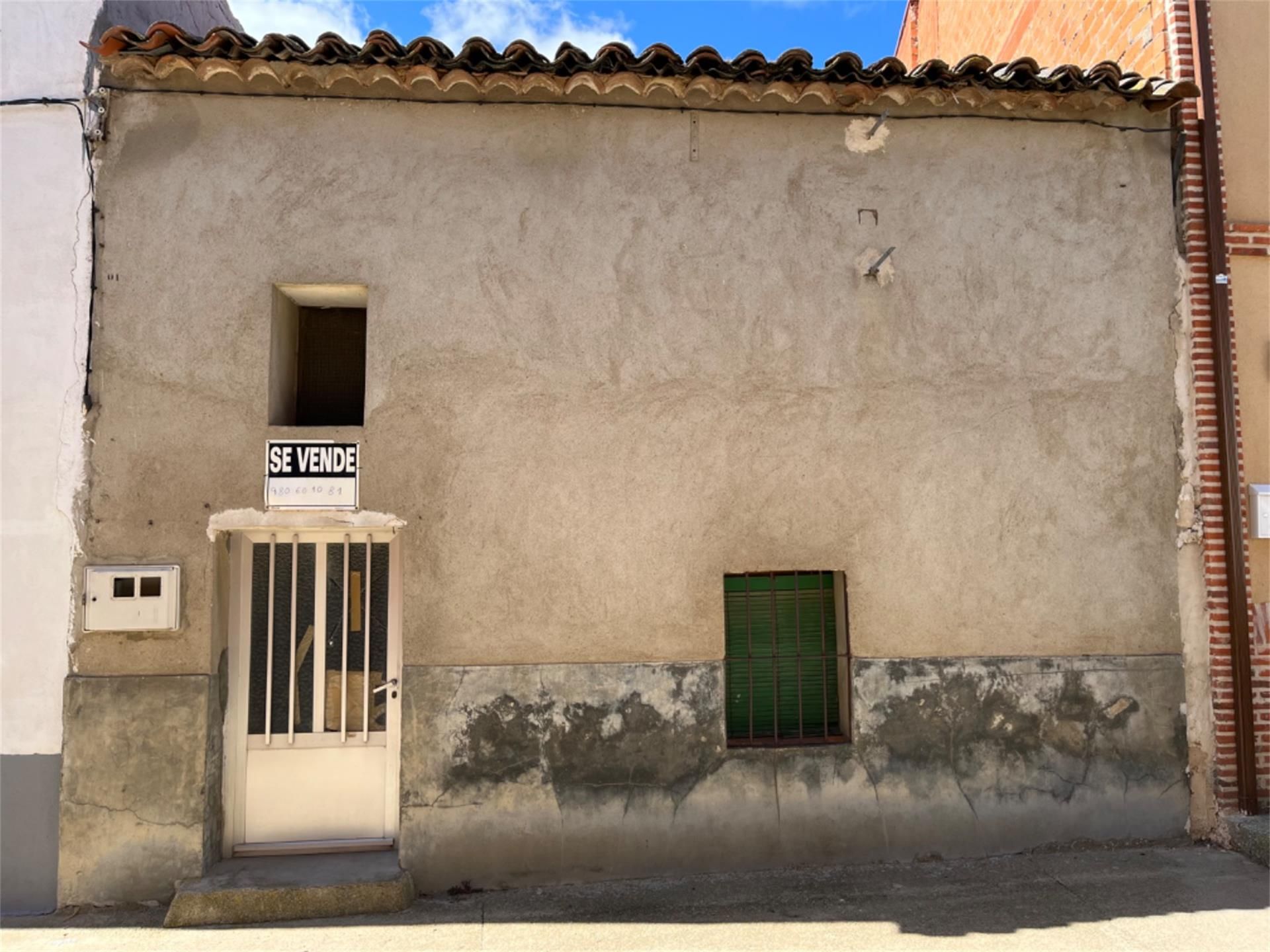 Exterior view of Single-family semi-detached for sale in Fuentesaúco
