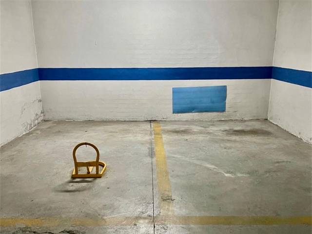 Garaje en Alquiler en Avenida Imperio Argentina, 10 en Martín Carpena - Torre del Río