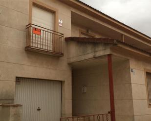 Exterior view of House or chalet for sale in Lillo  with Terrace and Balcony