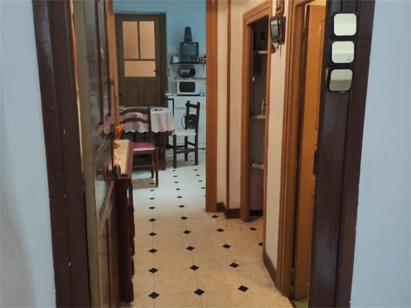 Casa adosada en venta en Calle Mayor Alta, 2, Navarrete Casa adosada en venta en Navarrete con Terraza