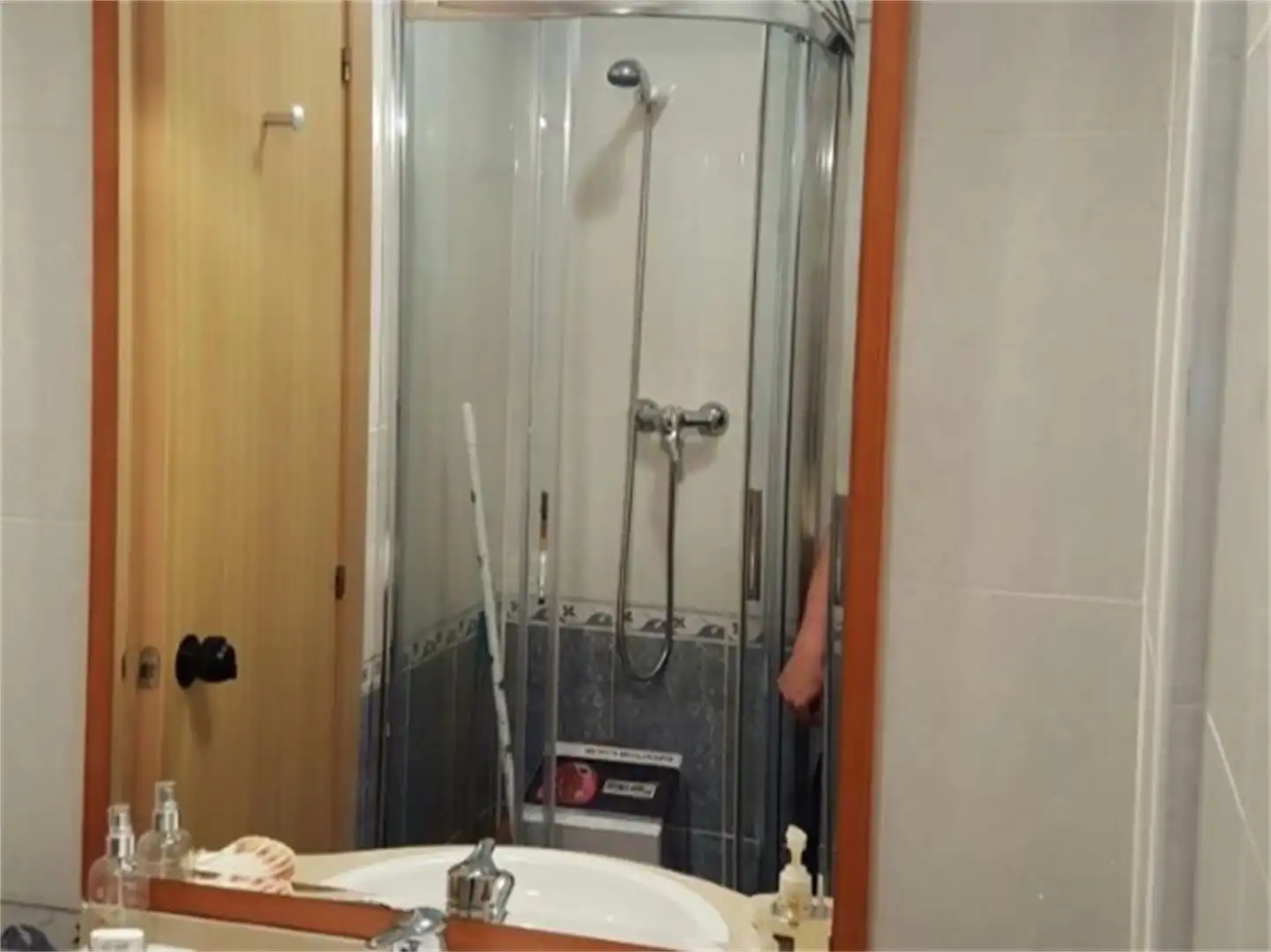 Wohnung zum Verkauf in Calle Santutxu, 26, Santutxu - Basarrate Badezimmer von Wohnung zum Verkauf in Bilbao mit Heizung, Parkett und Möbliert