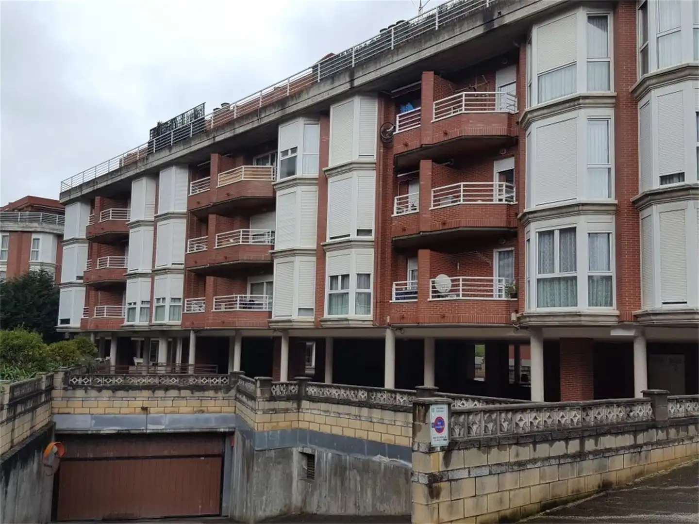 Exterior view of Storage room for sale in Castro-Urdiales