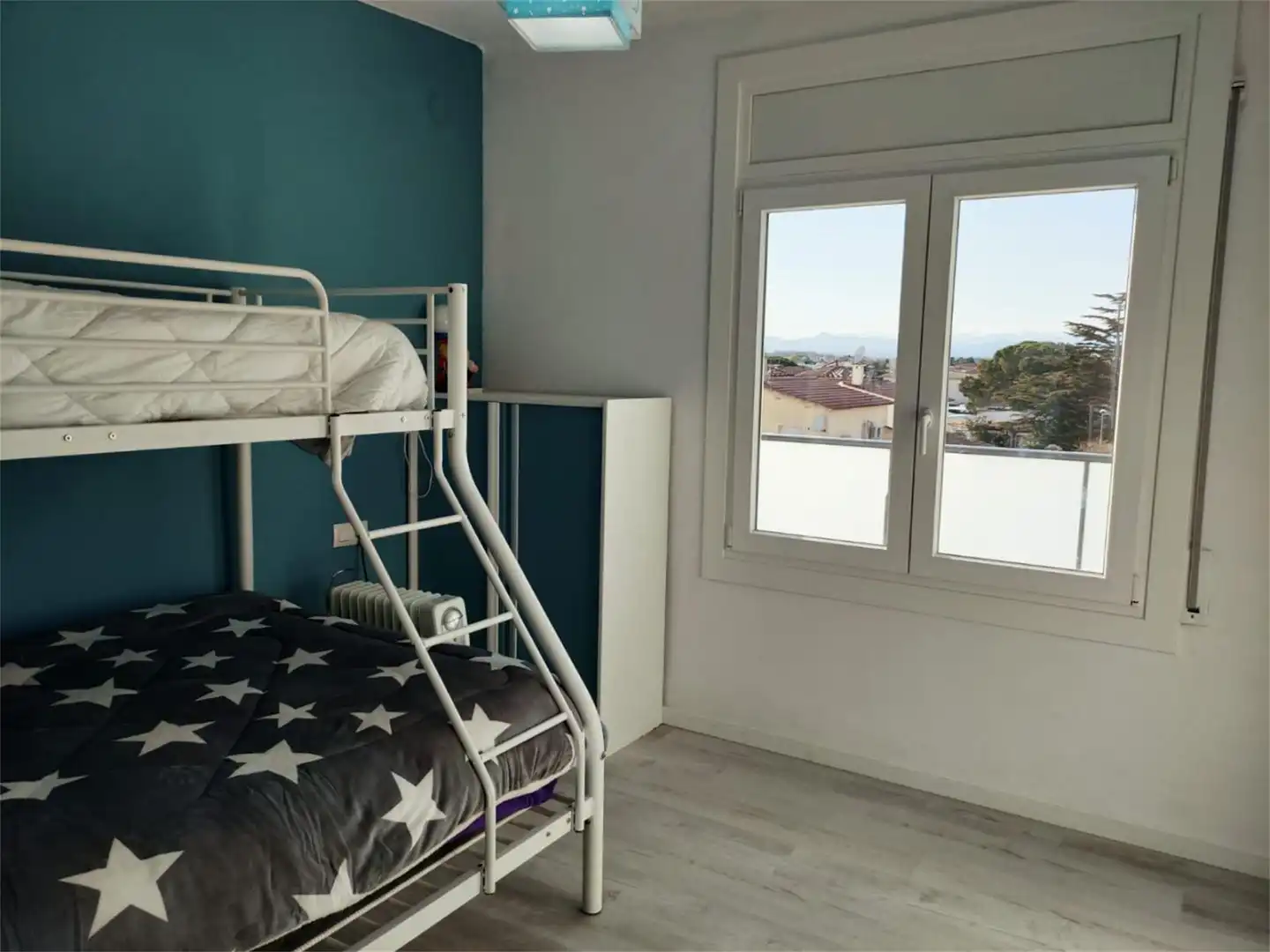 Piso en venta en Passatge Mori, 4, Moxó - Sant Mori Habitación de Piso en venta en Empuriabrava con Terraza y Balcón