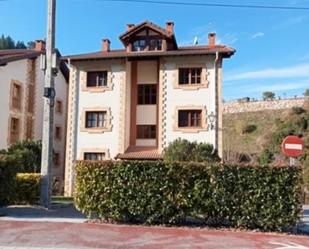 Vista exterior de Dúplex en venda en Cillorigo de Liébana amb Calefacció, Parquet i Traster