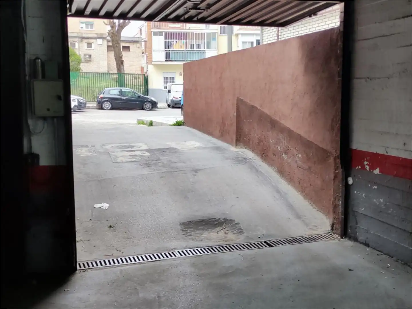 Parking of Garage for rent in Madrid