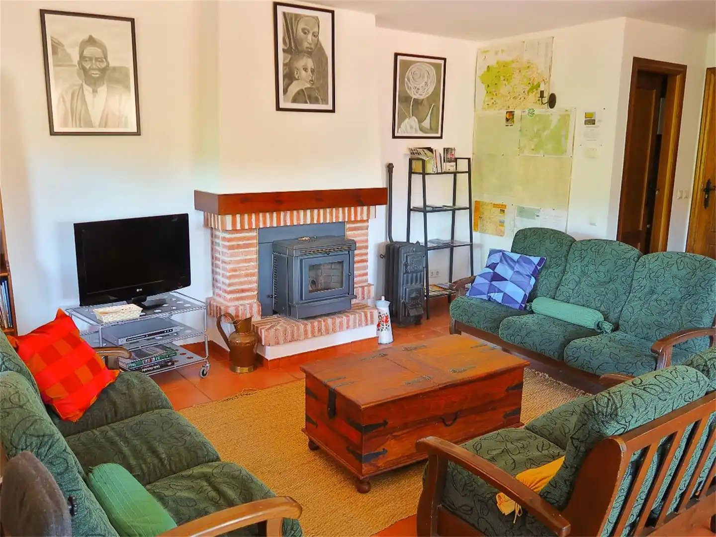 Casa o xalet en venda a Calle Molino Piedra, 9, Puebla de Valles Sala d'estar de Casa o xalet en venda en Puebla de Valles amb Terrassa i Balcó