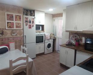 Kitchen of Flat for sale in San Fernando  with Air Conditioner