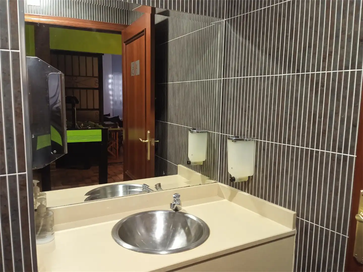 Baño de Local de alquiler en Tobarra con Aire acondicionado y Calefacción
