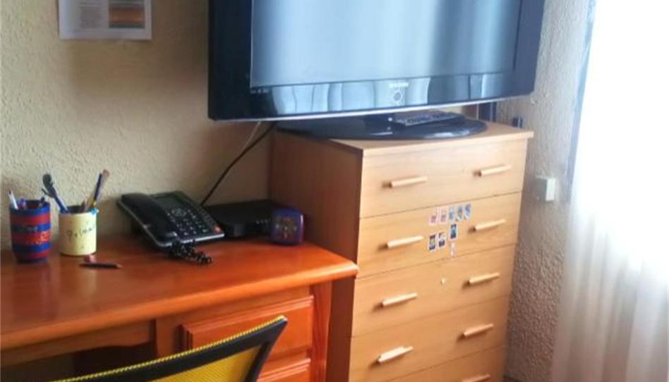 Pis per a compartir a Calle Río Jarama, Suroeste - Zona Hospital, Móstoles - imatge 1 Foto 1 de Pis per a compartir a Calle Río Jarama, Suroeste - Zona Hospital, Móstoles