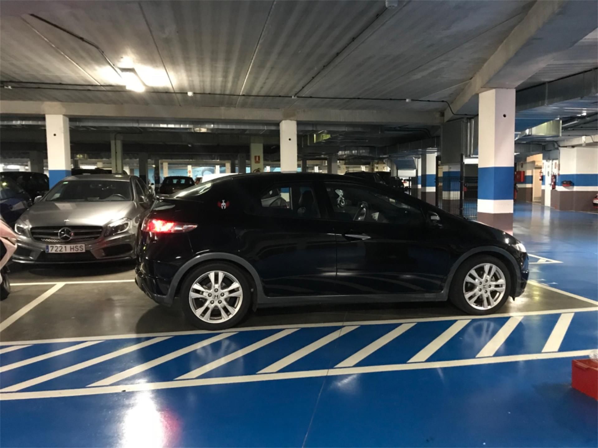 Garatge de lloguer a Plaza Ingeniero Orueta, Pumarín