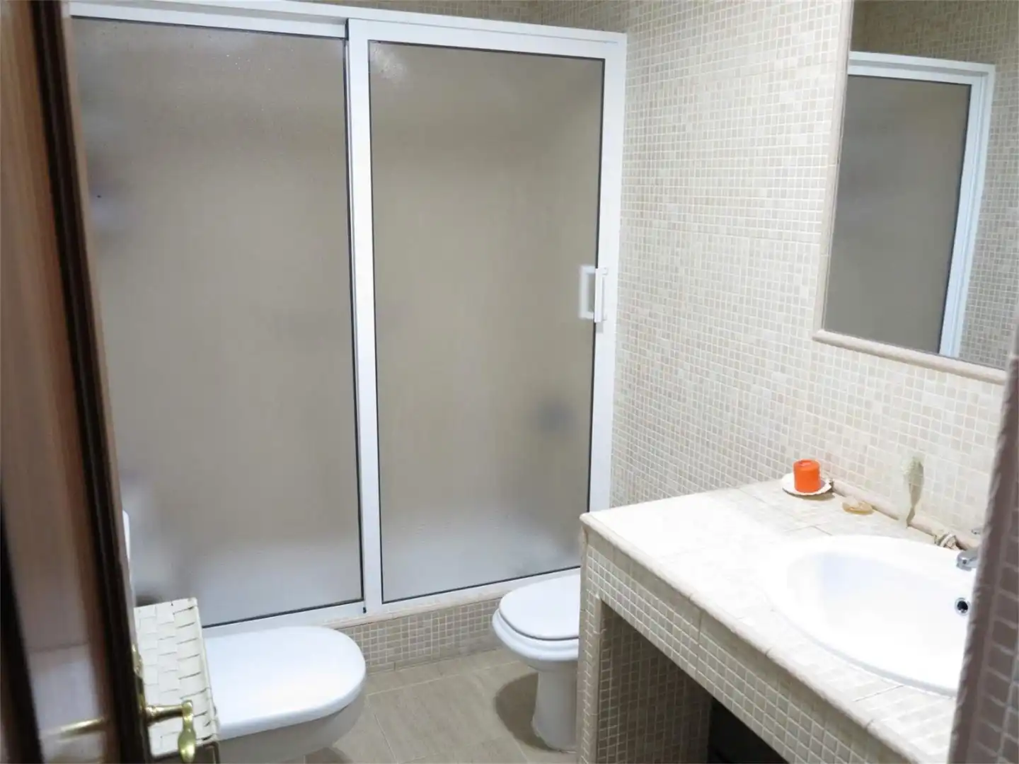Baño de Dúplex en venta en Melilla con Aire acondicionado, Amueblado y Parking comunitario