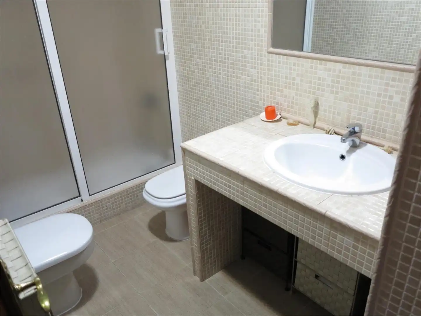 Baño de Dúplex en venta en Melilla con Aire acondicionado, Amueblado y Parking comunitario
