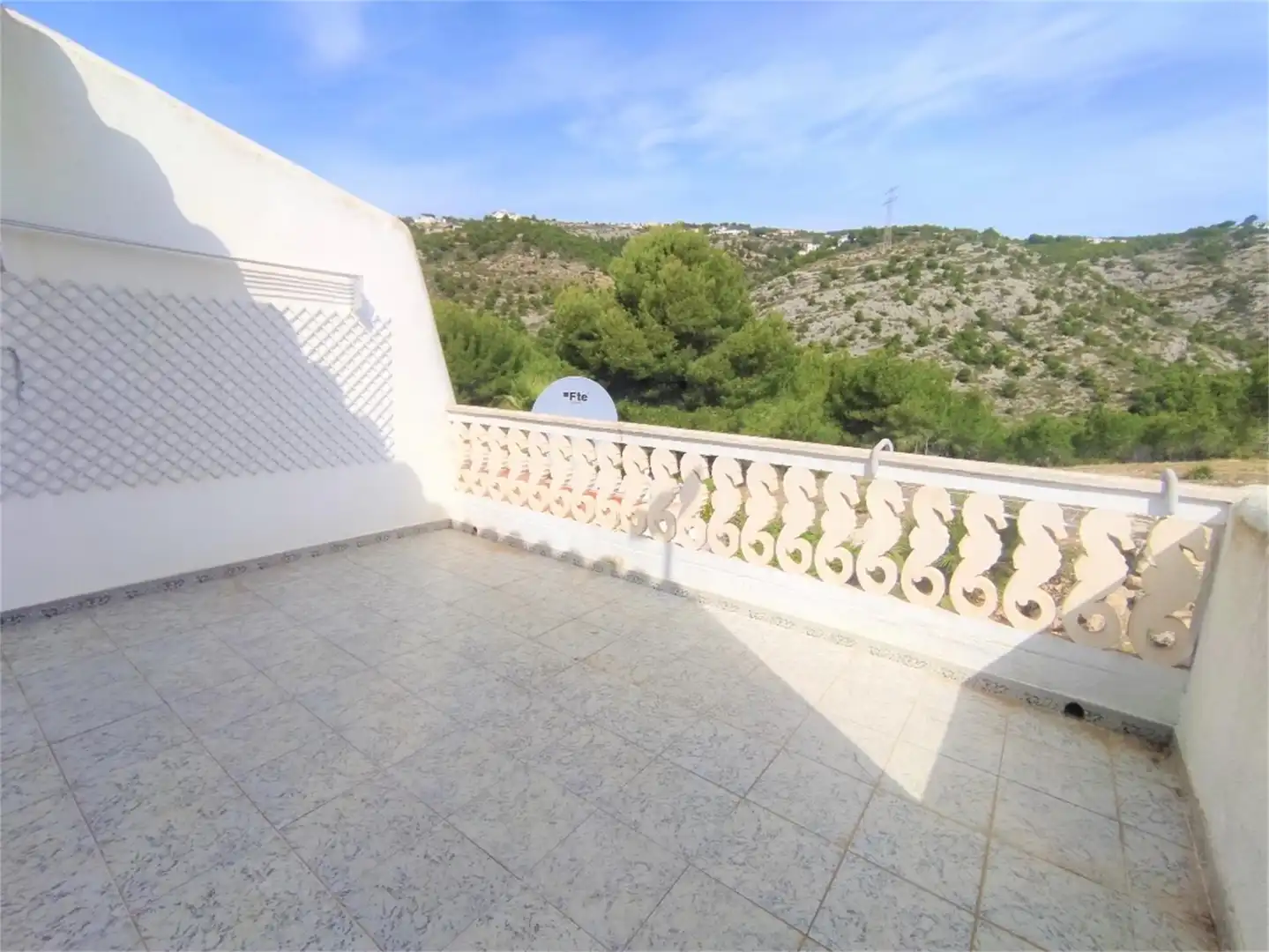 Terrassa de Casa adosada en venda en Alcalà de Xivert amb Terrassa, Piscina i Balcó