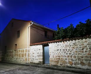 Exterior view of Single-family semi-detached for sale in Tabanera de Cerrato