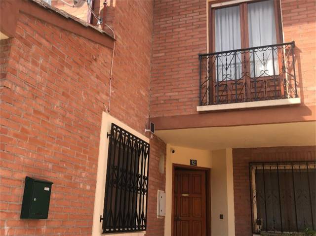 Piso en Venta en Calle Sta. Marina, 12 en Cigales