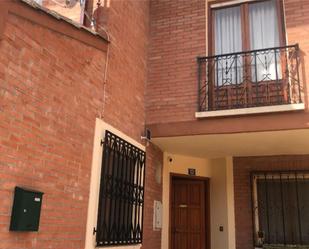 Exterior view of Flat for sale in Cigales  with Terrace and Balcony