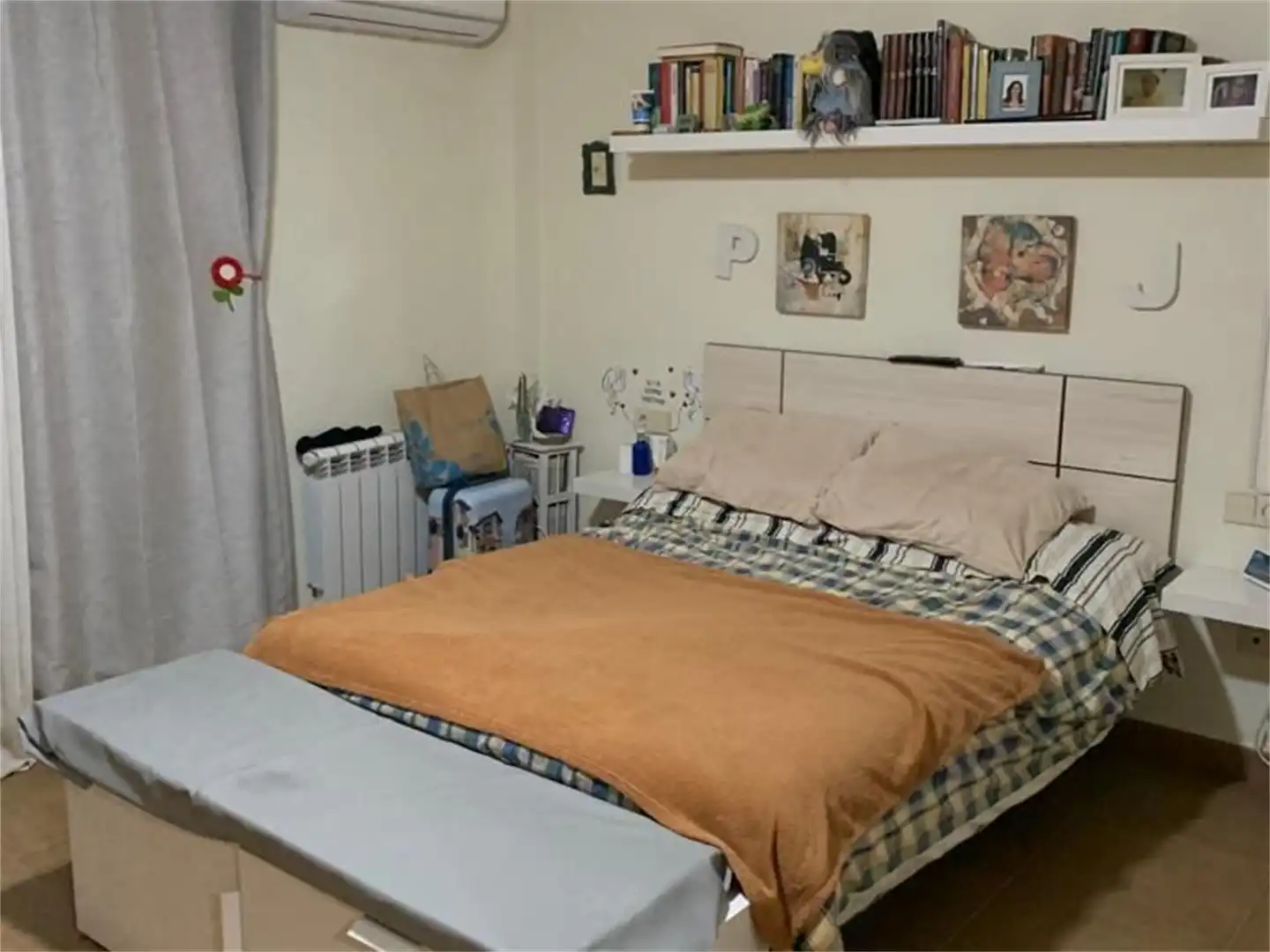 Flat for sale in El Clot de Martino, 22, Montserrat Bedroom of Flat for sale in Montserrat with Air Conditioner, Private garden and Parquet flooring