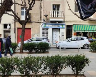 Vista exterior de Casa adosada en venda en Valls amb Terrassa i Balcó