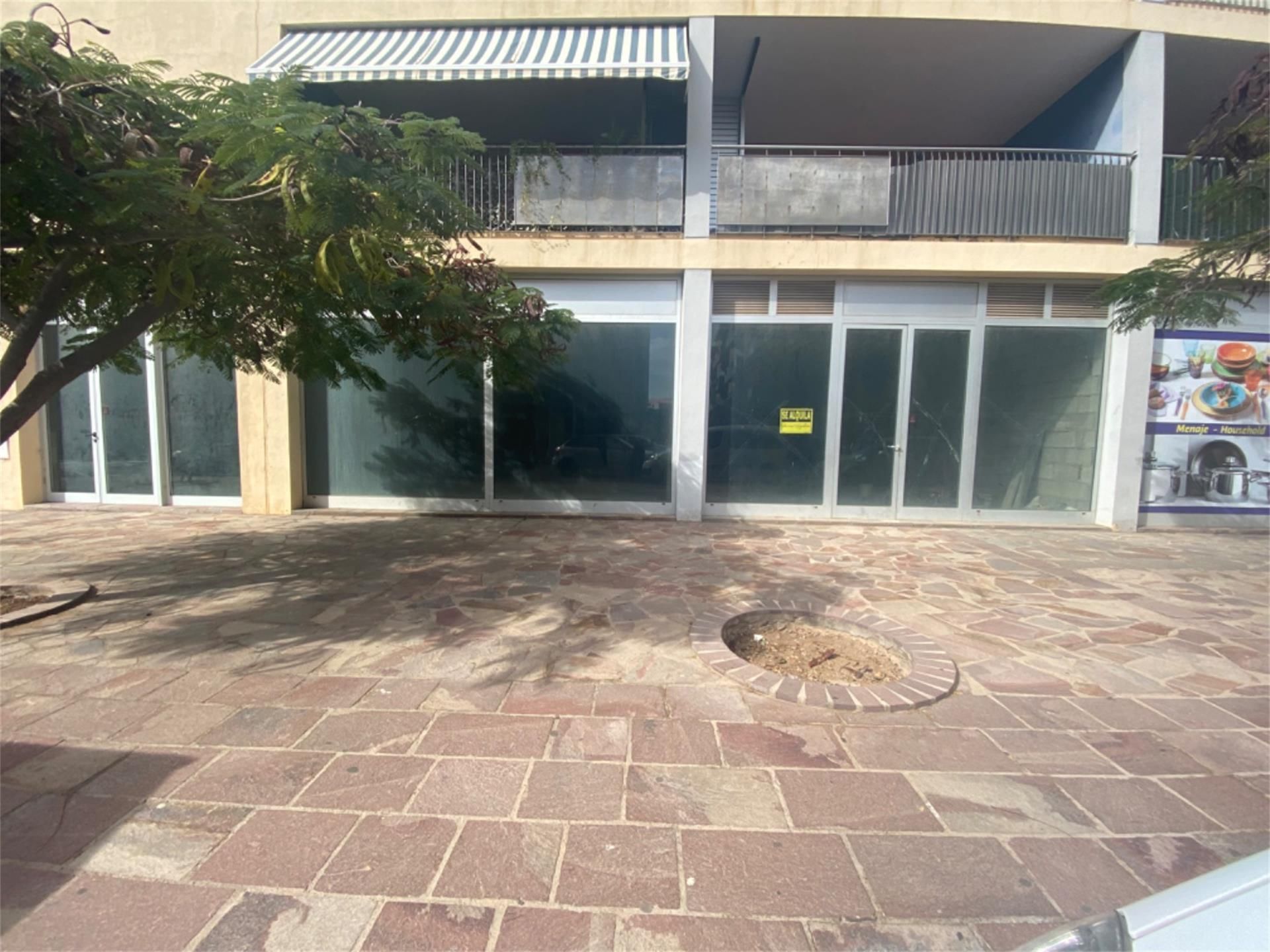 Vista exterior de Local de lloguer en Guía de Isora