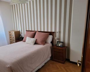 Bedroom of Flat for sale in Salamanca Capital  with Heating, Parquet flooring and Terrace