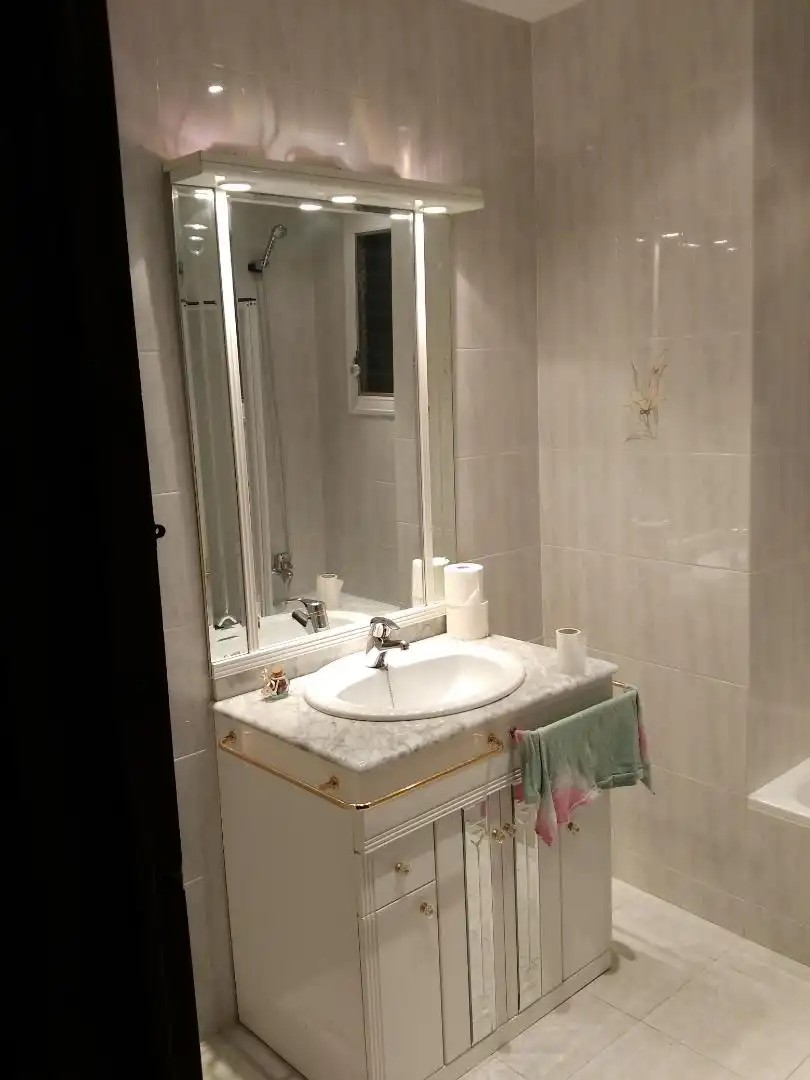 Badezimmer von Einfamilien-Reihenhaus zum Verkauf in Riudecols mit Terrasse, Abstellraum und Möbliert