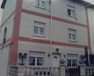 Vista exterior de Casa adosada en venda en Polanco amb Terrassa