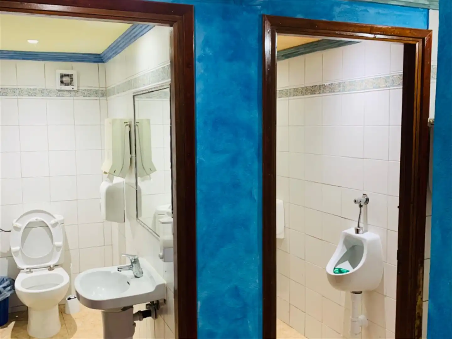 Commercial properties for sale in Carrer San José-5, Sant Josep Bathroom of Commercial properties for sale in Sant Josep de sa Talaia with Air Conditioner, Heating and Furnished